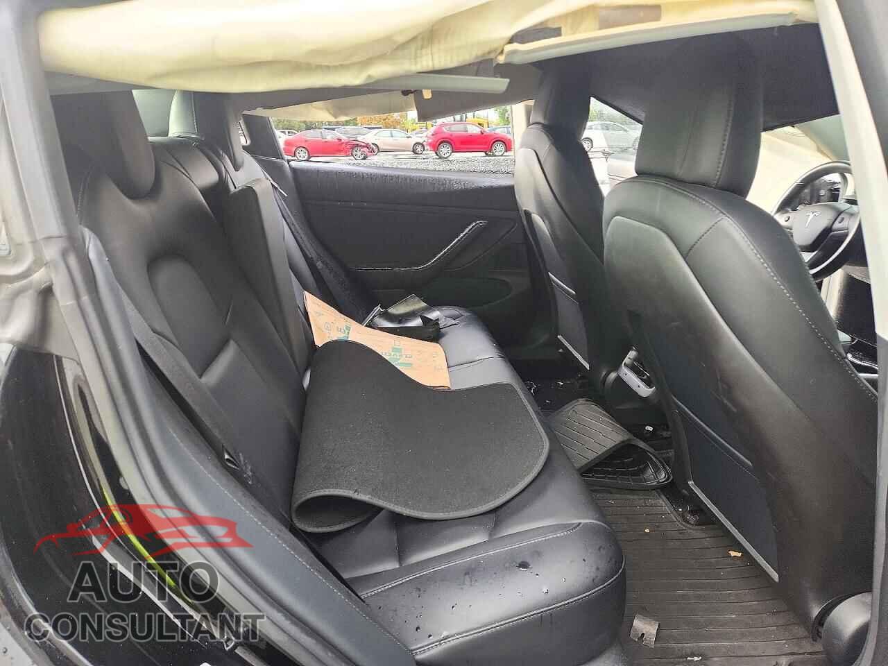 TESLA MODEL 3 2018 - 5YJ3E1EB3JF184612