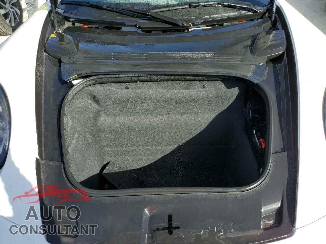 PORSCHE 911 2023 - WP0AA2A93PS205546