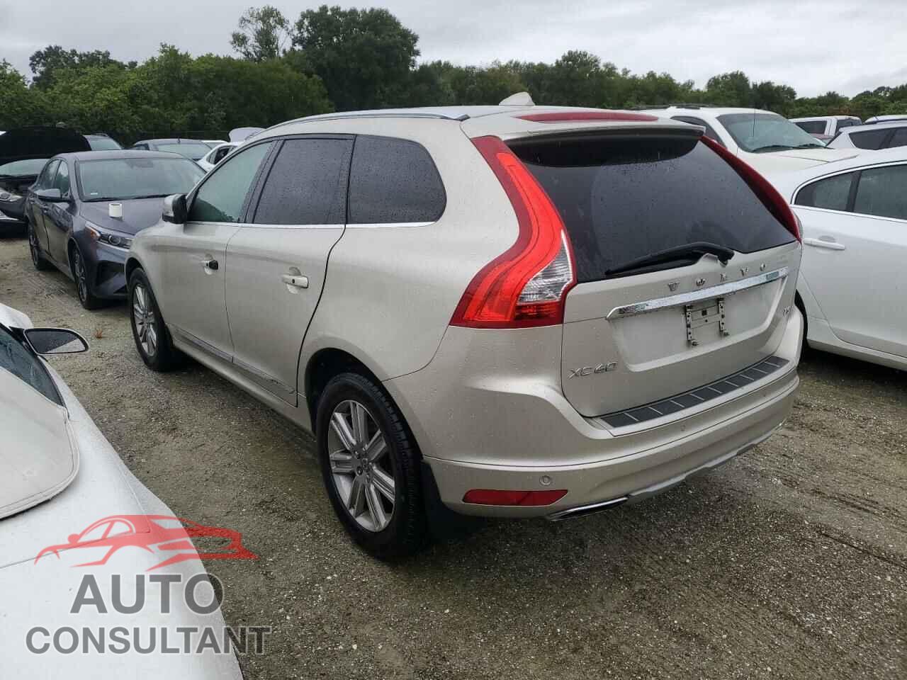 VOLVO XC60 2017 - YV440MDU2H2042043