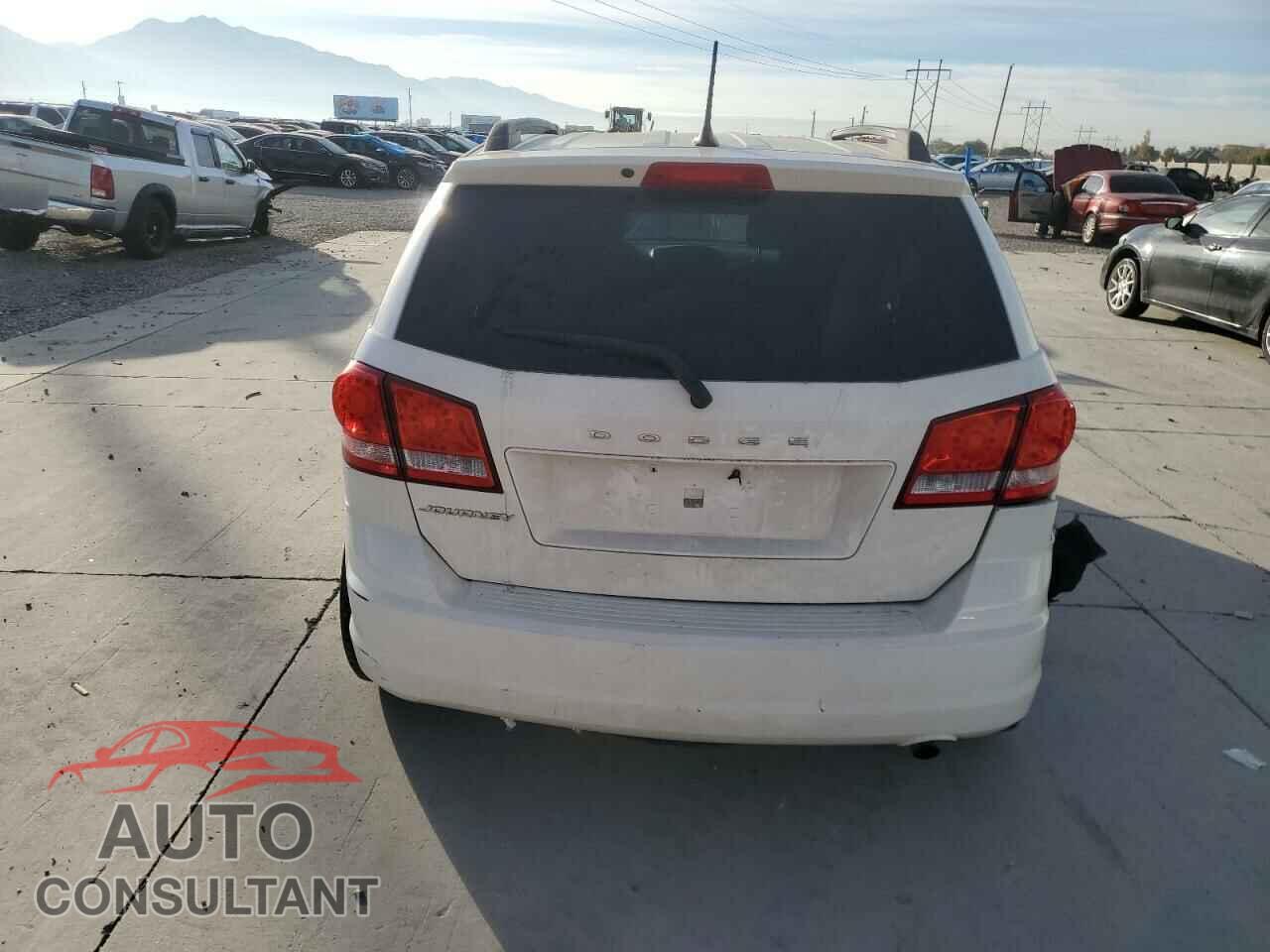 DODGE JOURNEY 2015 - 3C4PDCAB3FT577797