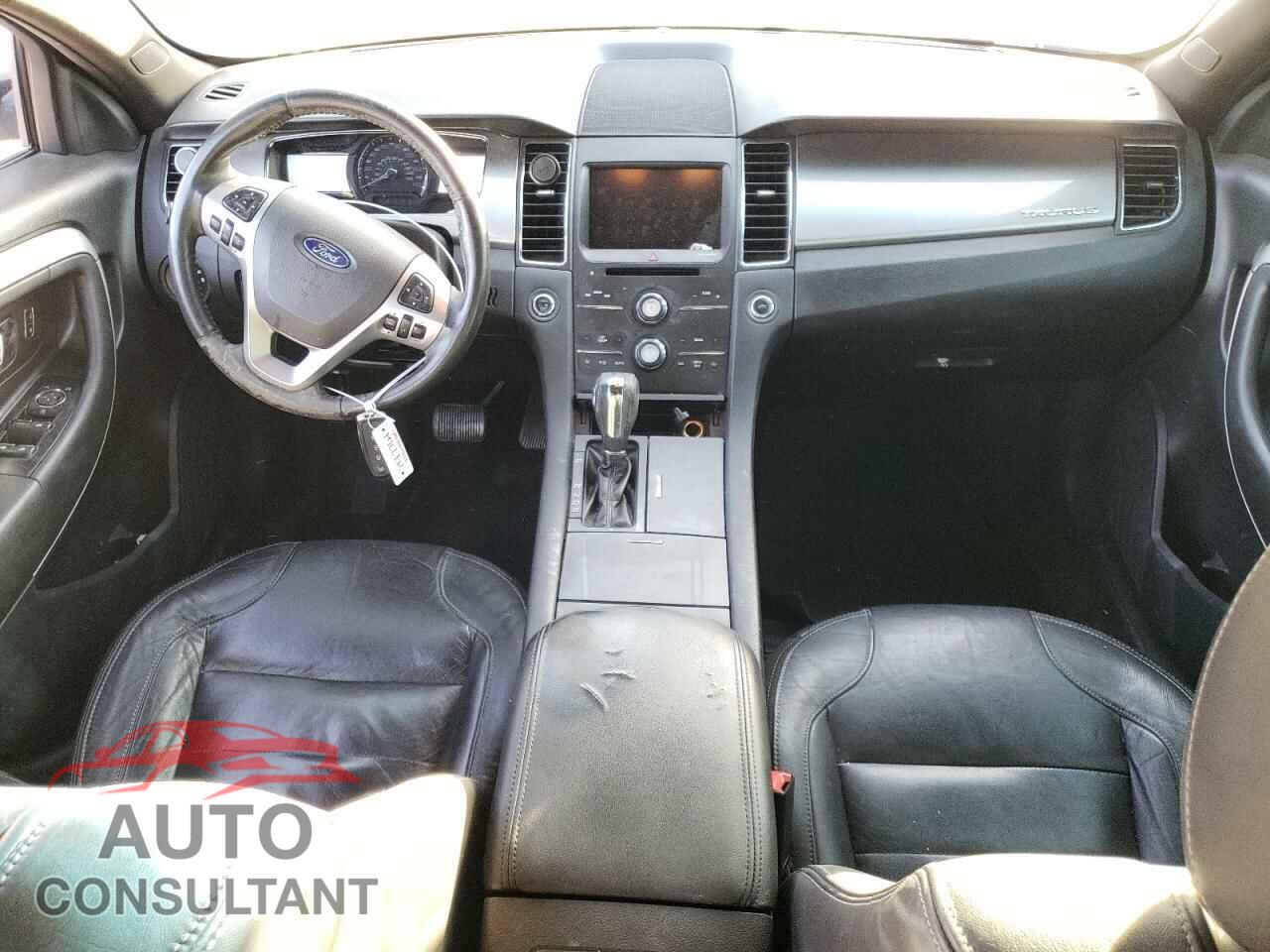 FORD TAURUS 2015 - 1FAHP2E85FG100674