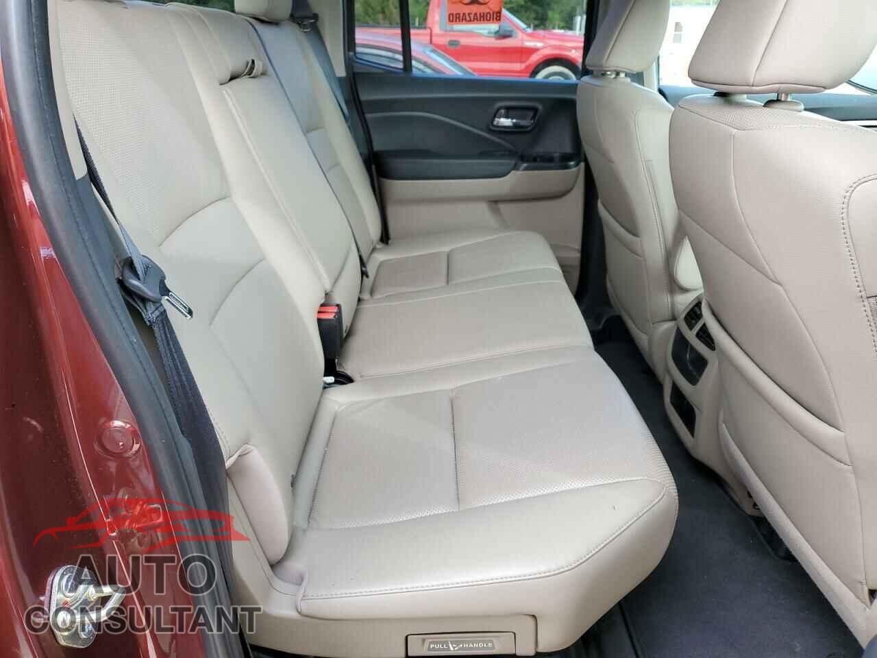 HONDA RIDGELINE 2017 - 5FPYK2F50HB005182