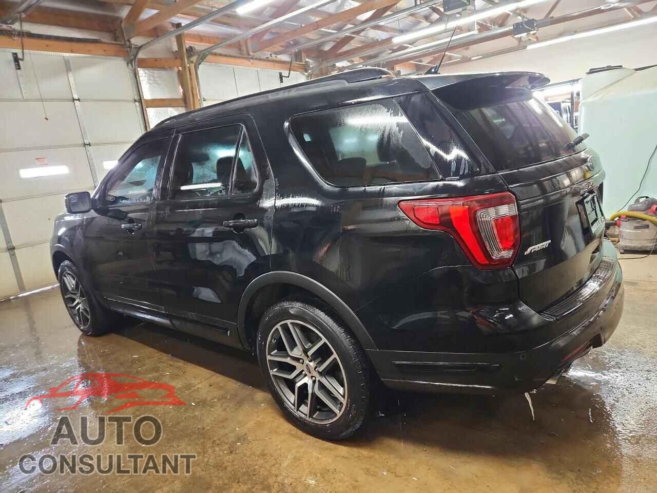 FORD EXPLORER 2018 - 1FM5K8GTXJGB46019