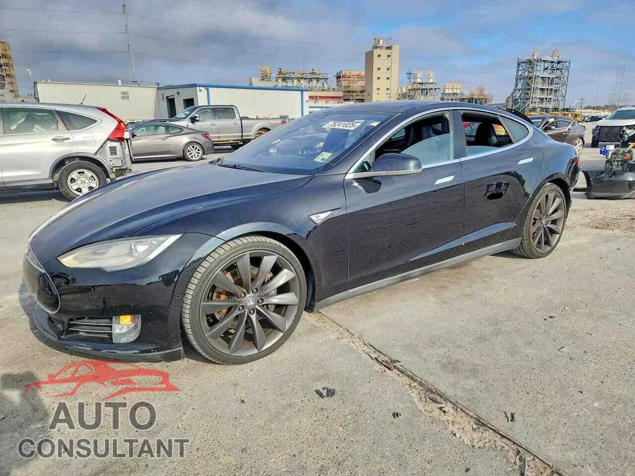 TESLA MODEL S 2015 - 5YJSA1H20FF098023