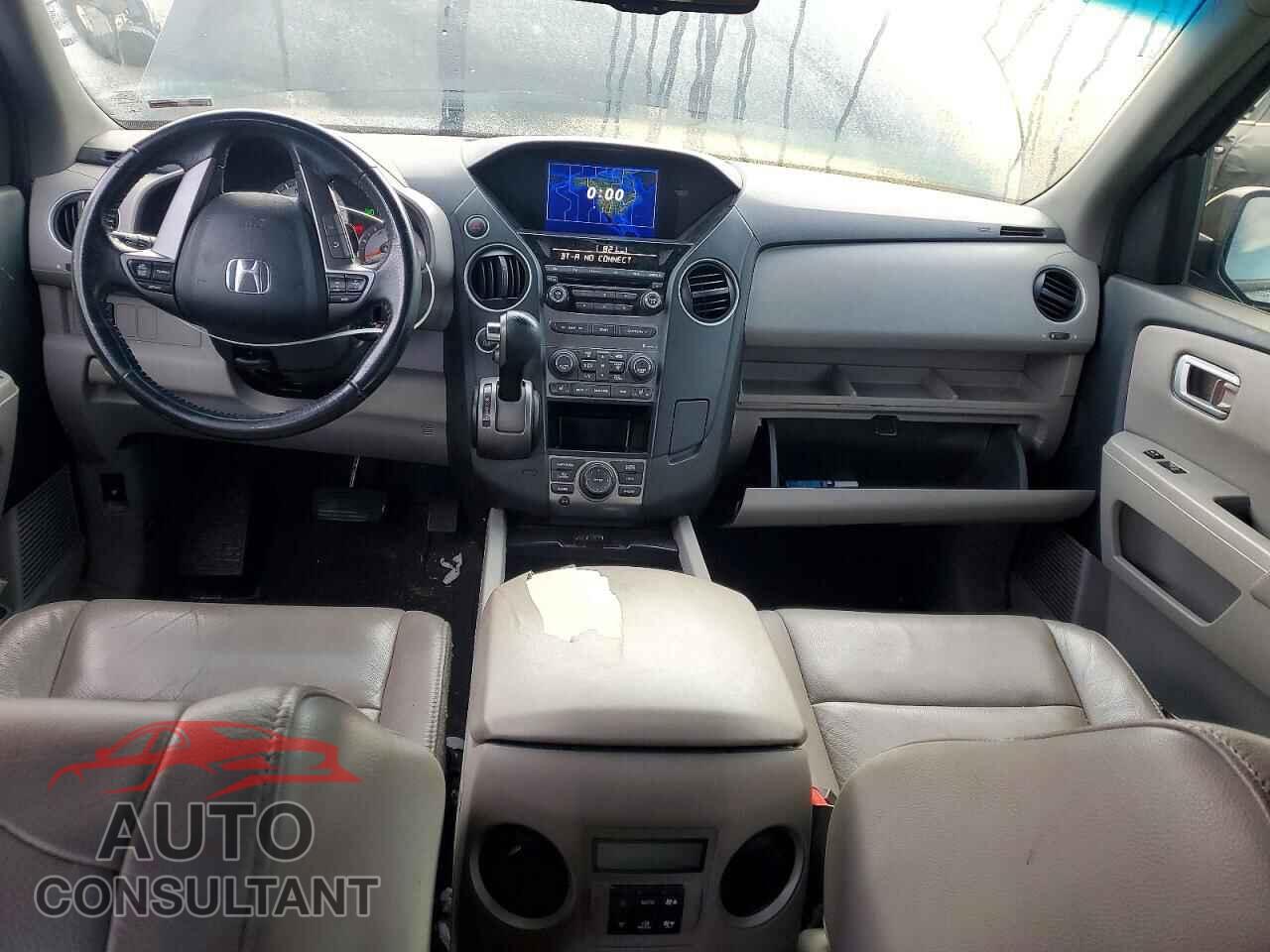 HONDA PILOT 2013 - 5FNYF4H77DB071875