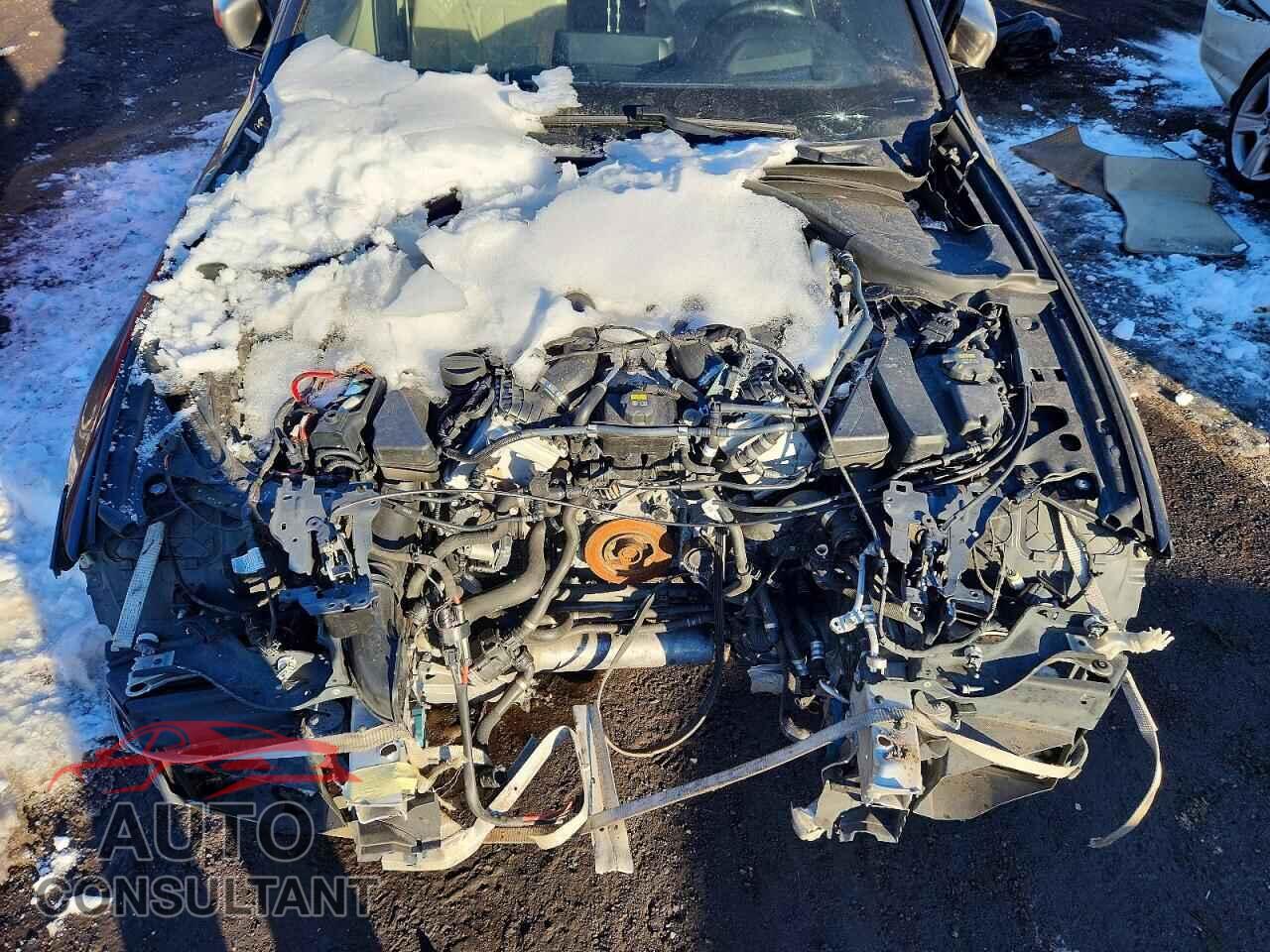 BMW M5 2018 - WBAJB9C53JB035399