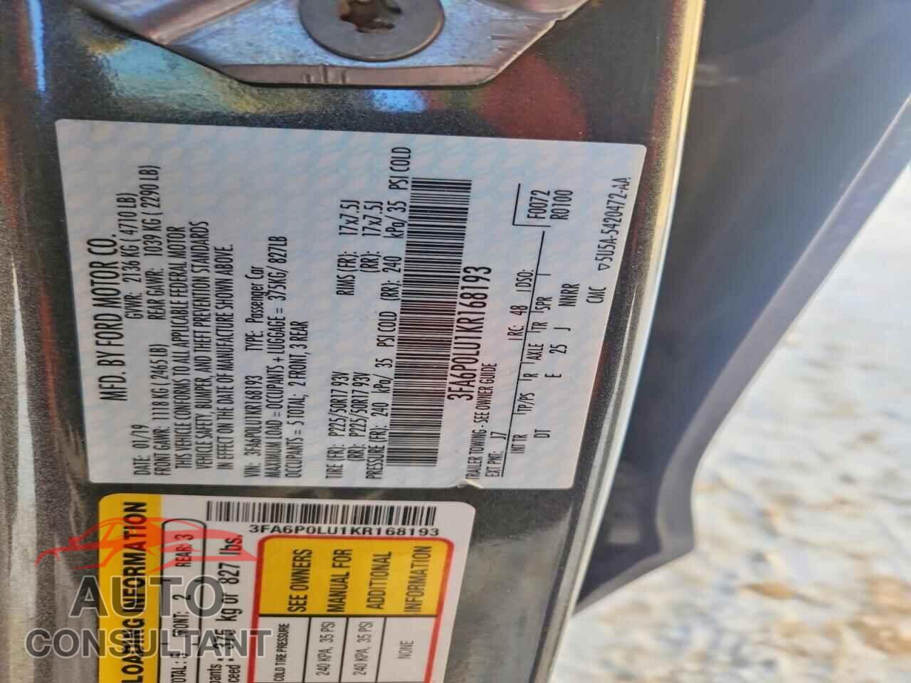FORD FUSION 2019 - 3FA6P0LU1KR168193