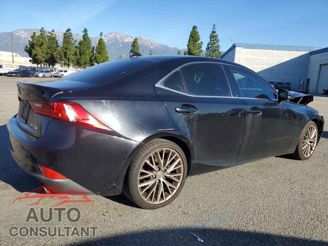LEXUS IS 2015 - JTHBF1D22F5054161