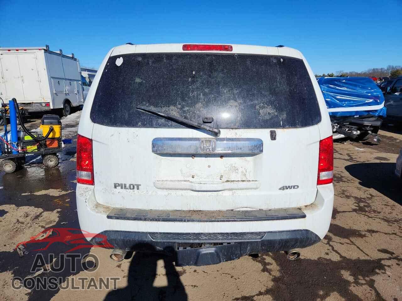 HONDA PILOT 2013 - 5FNYF4H55DB053244