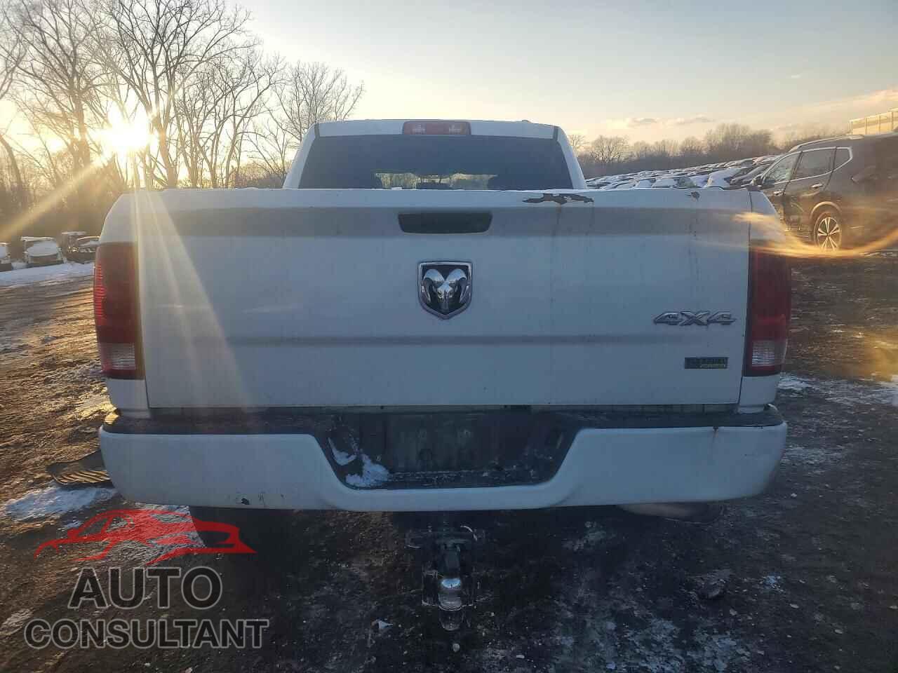 DODGE RAM 1500 2012 - 1C6RD7FP9CS295771