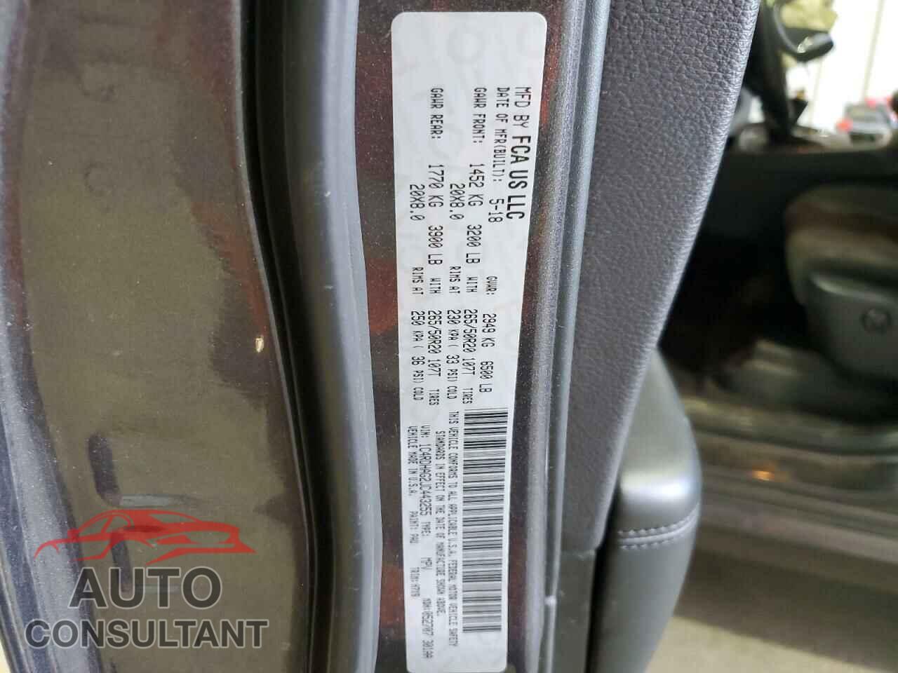 DODGE DURANGO 2018 - 1C4RDHAG2JC443255