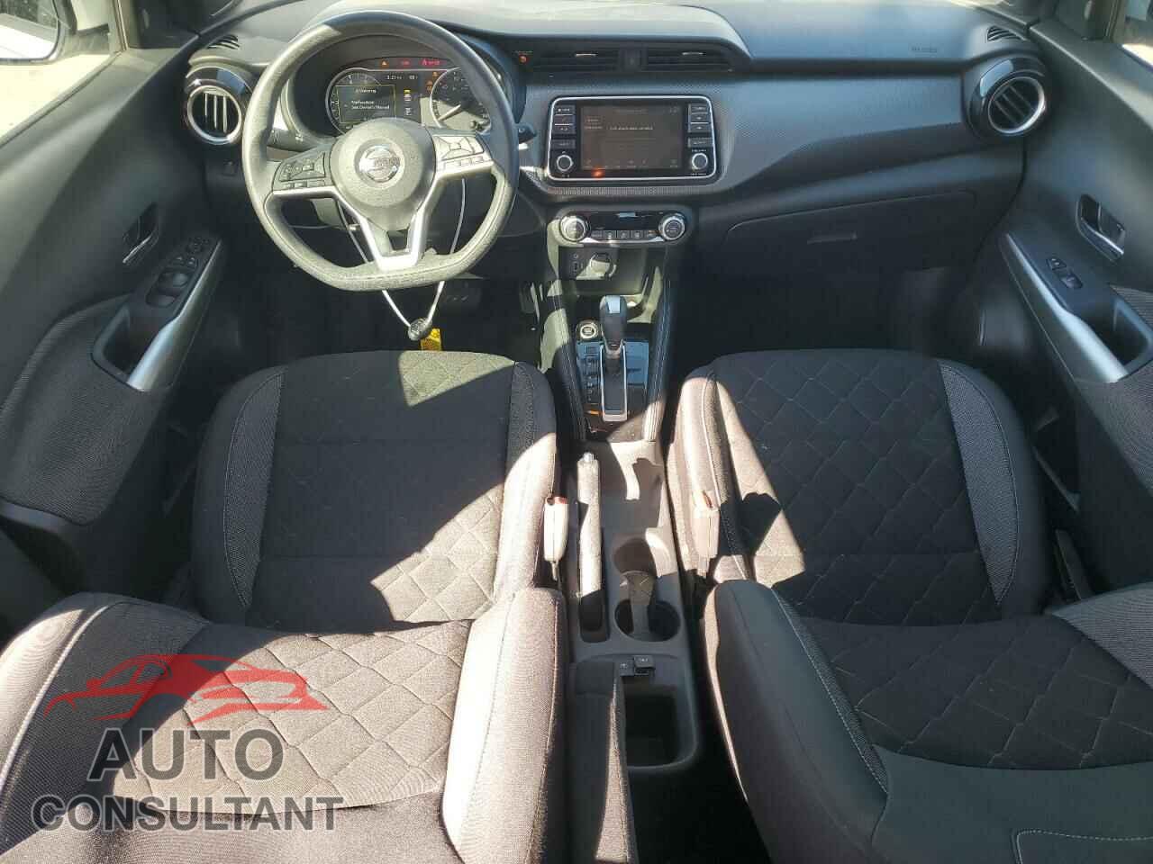 NISSAN KICKS 2019 - 3N1CP5CU3KL497963