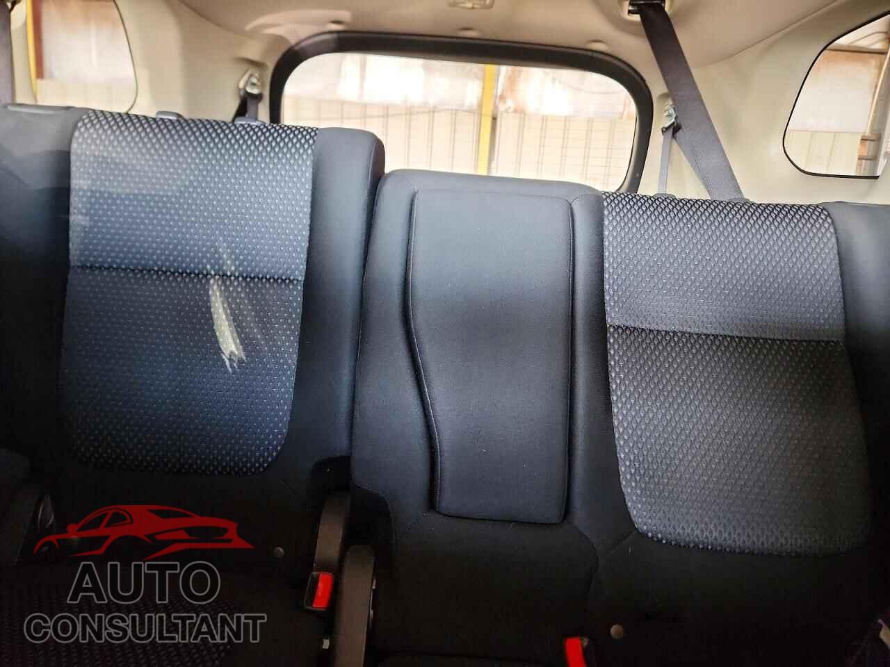 MITSUBISHI OUTLANDER 2018 - JA4AZ3A39JZ056451