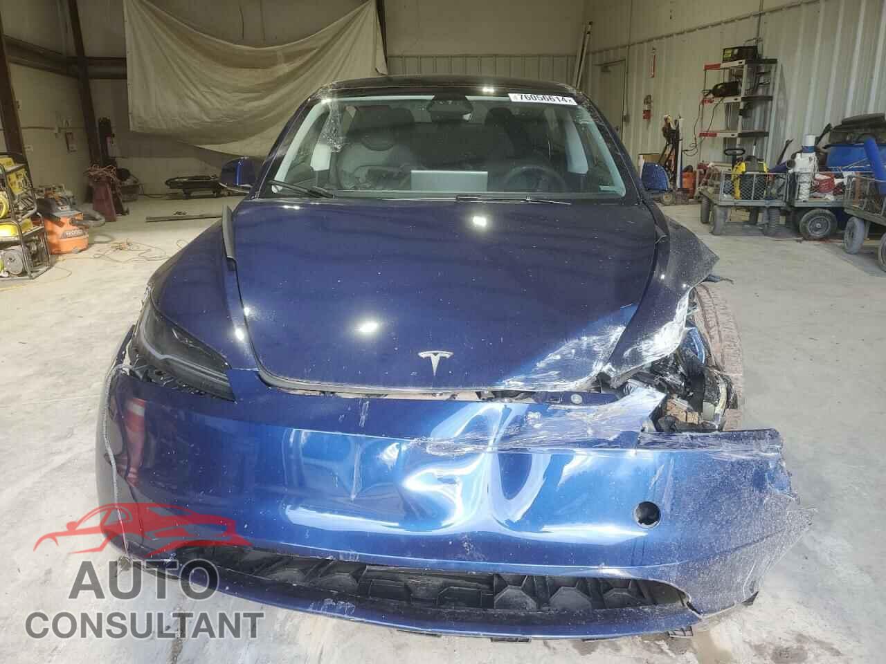 TESLA MODEL 3 2024 - 5YJ3E1EB1RF758734