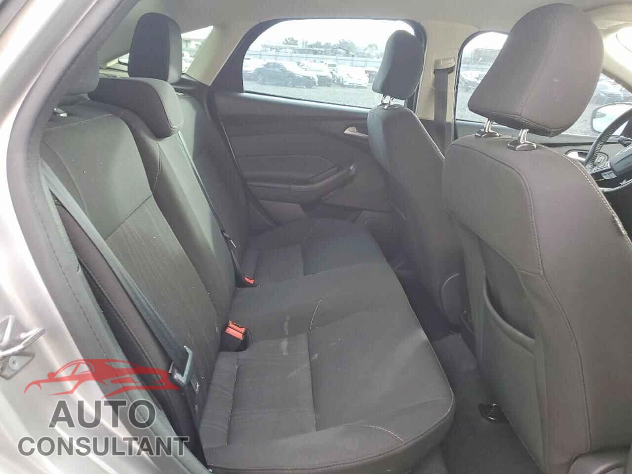 FORD FOCUS 2016 - 1FADP3F28GL315456