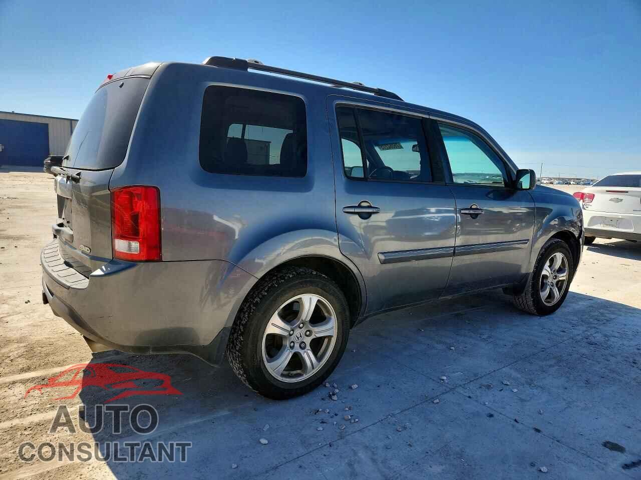 HONDA PILOT 2013 - 5FNYF4H5XDB044166
