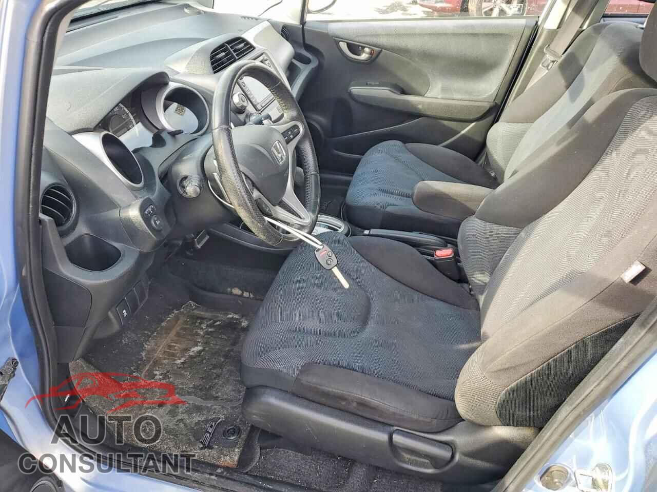 HONDA FIT 2009 - JHMGE88609S008655