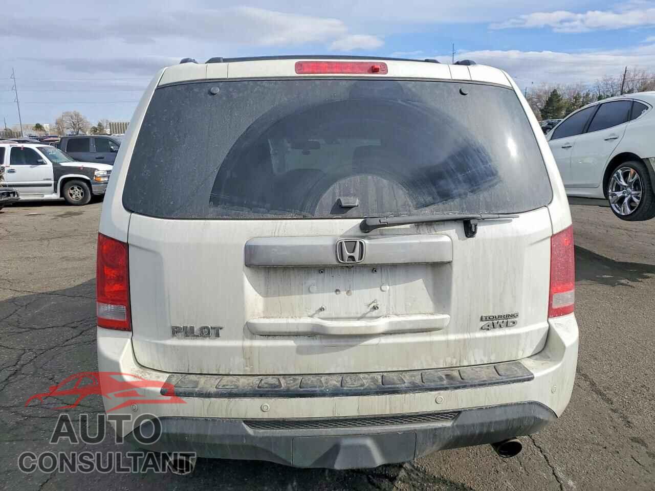 HONDA PILOT 2013 - 5FNYF4H97DB041308
