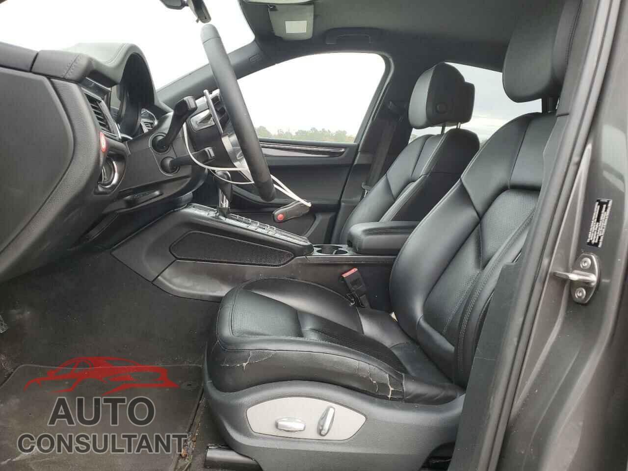 PORSCHE MACAN 2015 - WP1AB2A53FLB68001