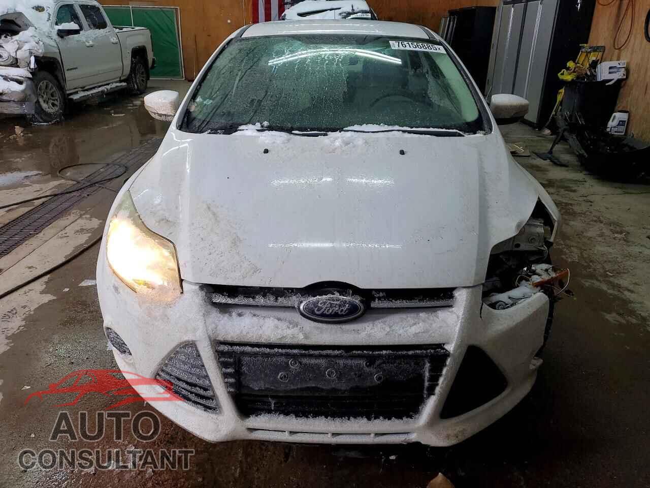FORD FOCUS 2014 - 1FADP3F24EL173152