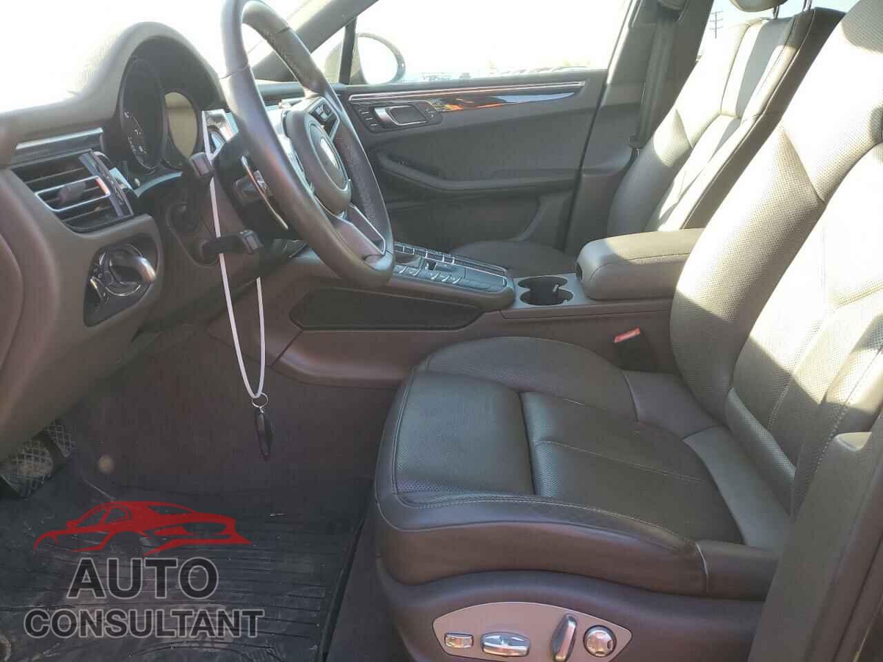 PORSCHE MACAN 2019 - WP1AA2A5XKLB00596