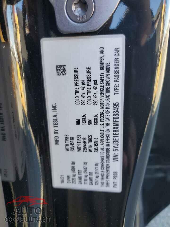TESLA MODEL 3 2021 - 5YJ3E1EBXMF088495
