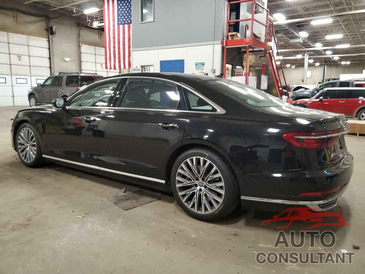 AUDI A8 2019 - WAU8DAF84KN013234