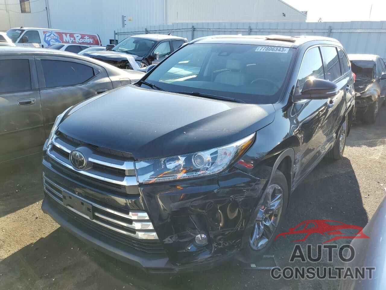 TOYOTA HIGHLANDER 2018 - 5TDDZRFH9JS881577