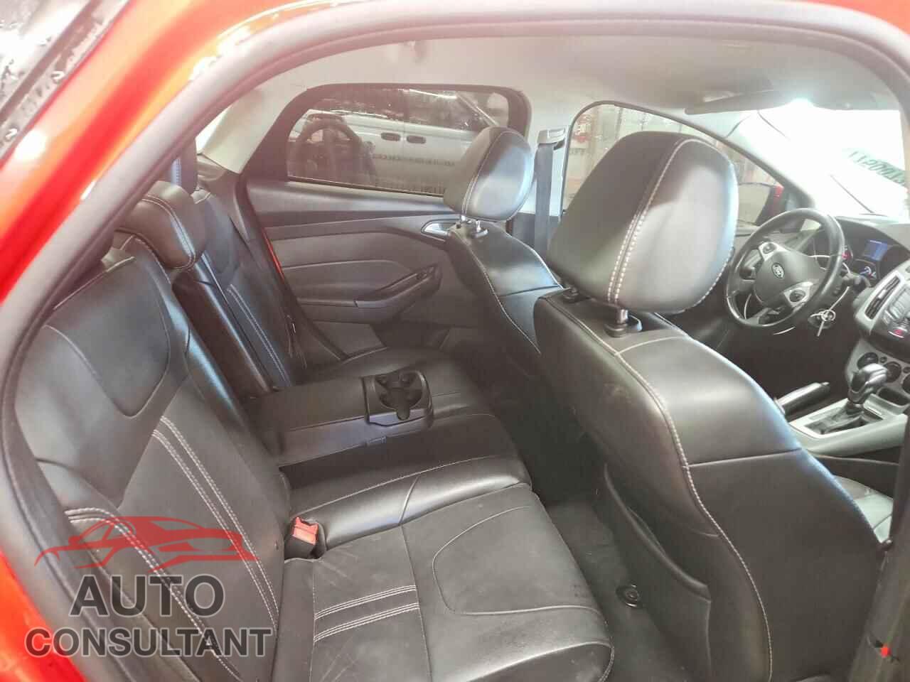 FORD FOCUS 2013 - 1FADP3F28DL336500