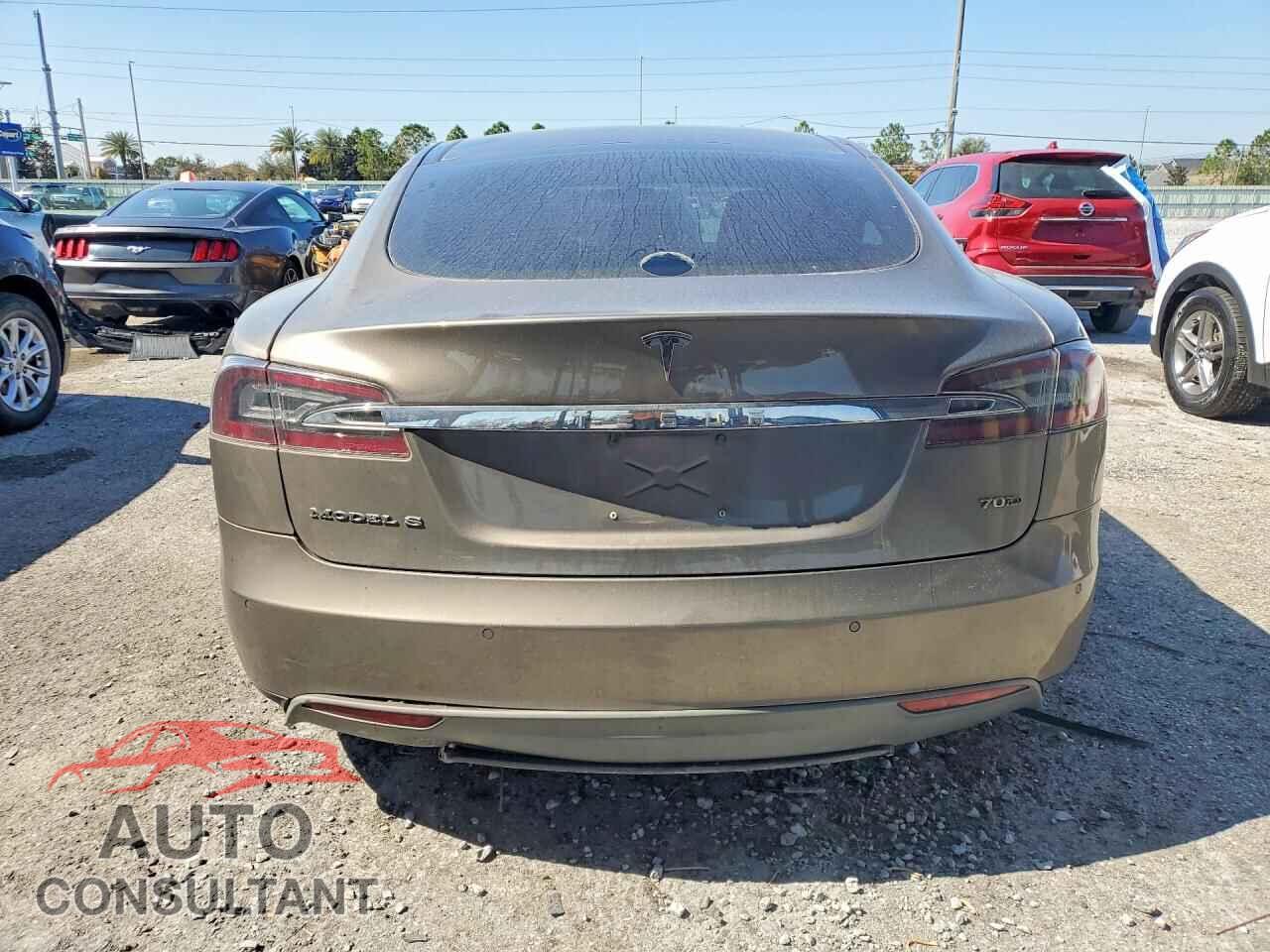 TESLA MODEL S 2015 - 5YJSA1S24FF089186