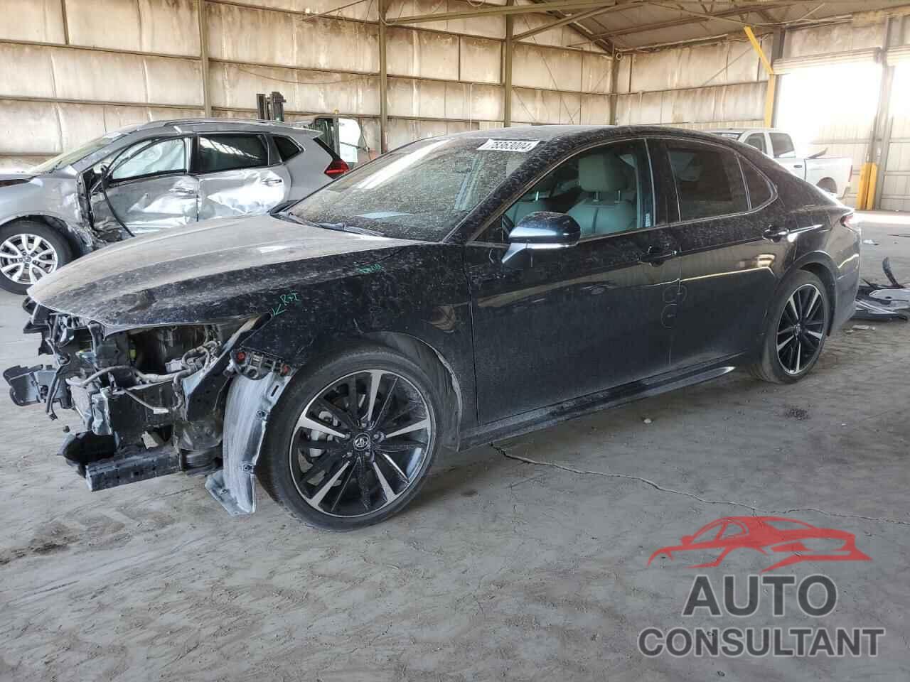 TOYOTA CAMRY 2018 - 4T1B61HKXJU571651