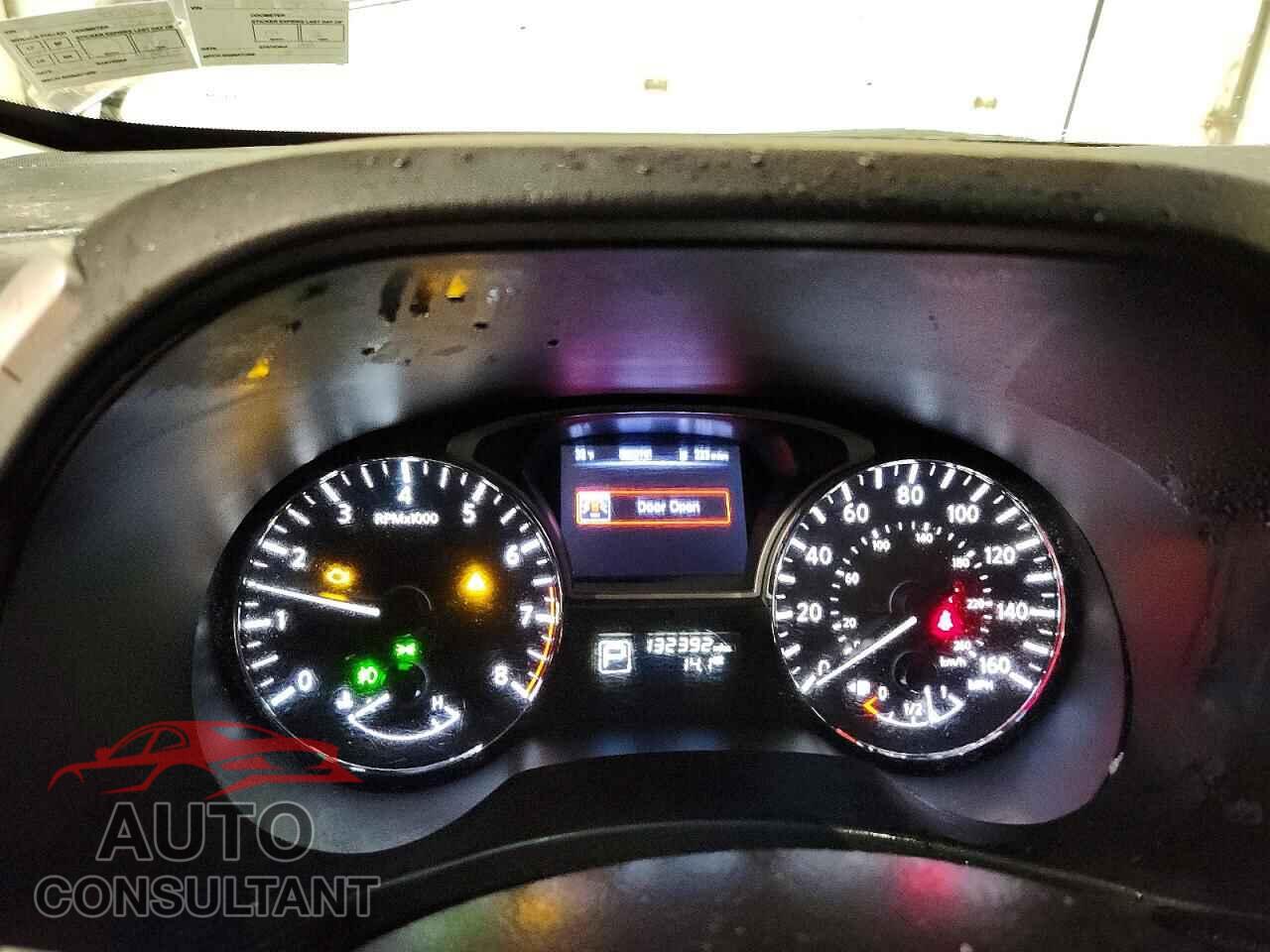 NISSAN PATHFINDER 2015 - 5N1AR2MM7FC608328