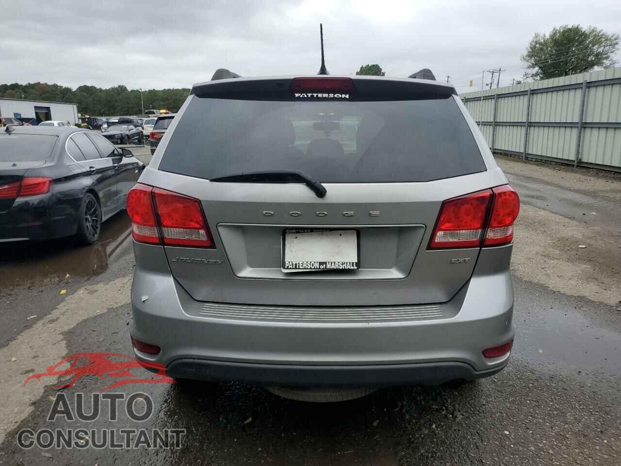 DODGE JOURNEY 2017 - 3C4PDCBB5HT563904