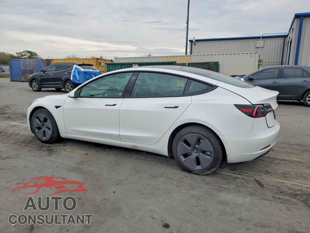 TESLA MODEL 3 2021 - 5YJ3E1EAXMF084275