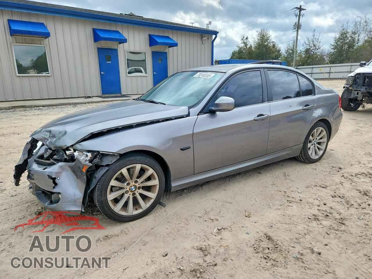 BMW 328 2011 - WBAPH5C57BA446006