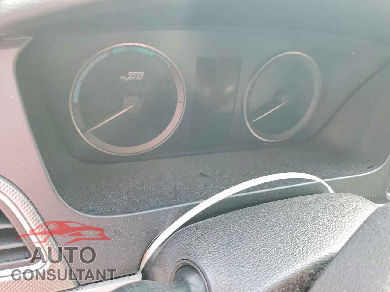 HYUNDAI SONATA 2017 - KMHE14L29HA064949