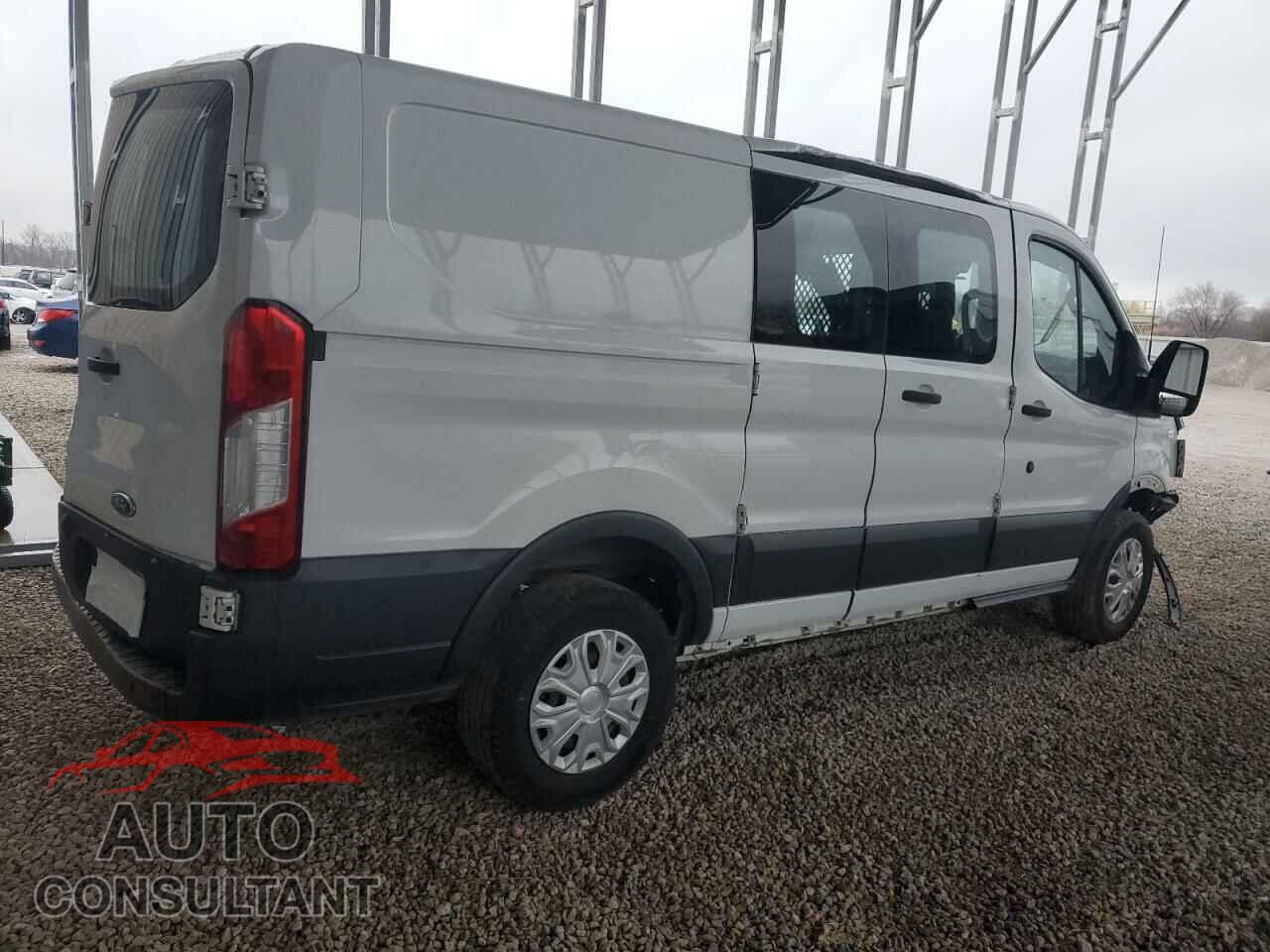 FORD TRANSIT 2017 - 1FTYR1ZM3HKA78275