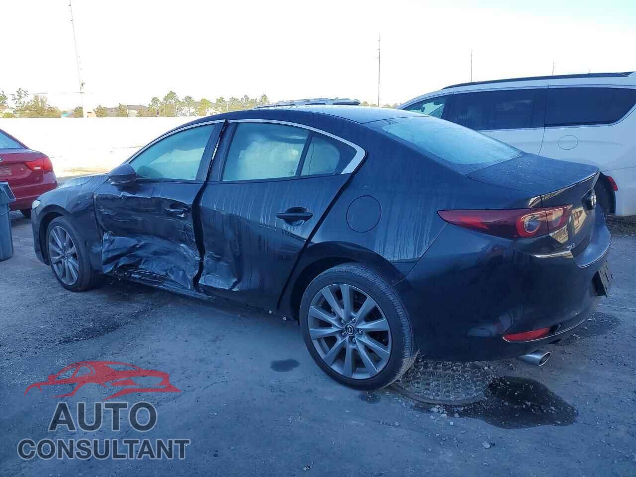 MAZDA 3 2023 - 3MZBPACM8PM358654