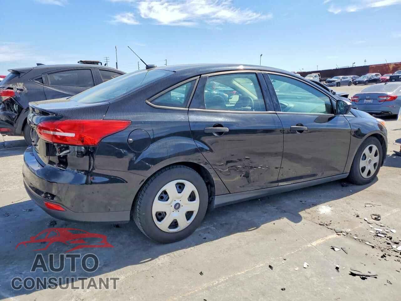FORD FOCUS 2016 - 1FADP3E23GL225780