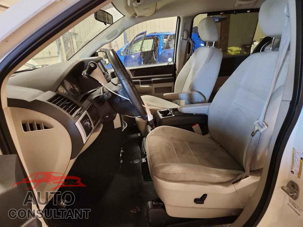 DODGE CARAVAN 2010 - 2D4RN5DX2AR140574