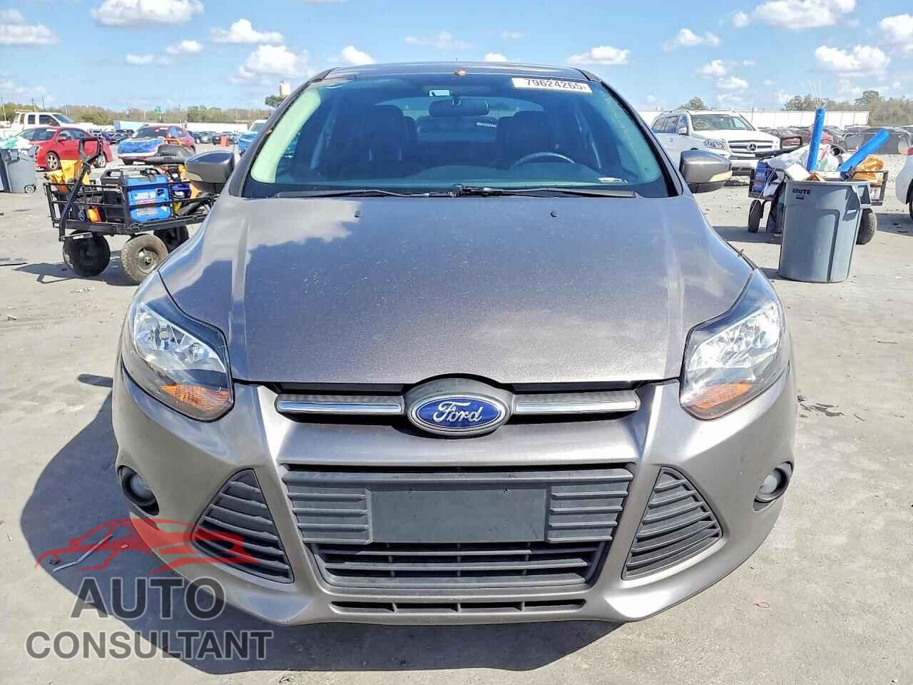 FORD FOCUS 2013 - 1FADP3F23DL104855