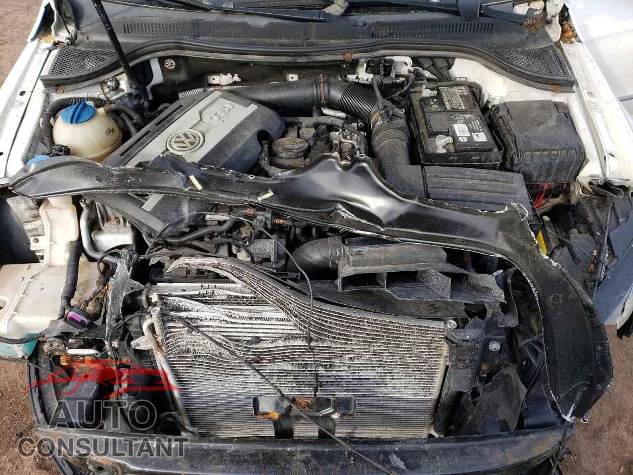 VOLKSWAGEN CC 2013 - WVWBP7AN7DE560968