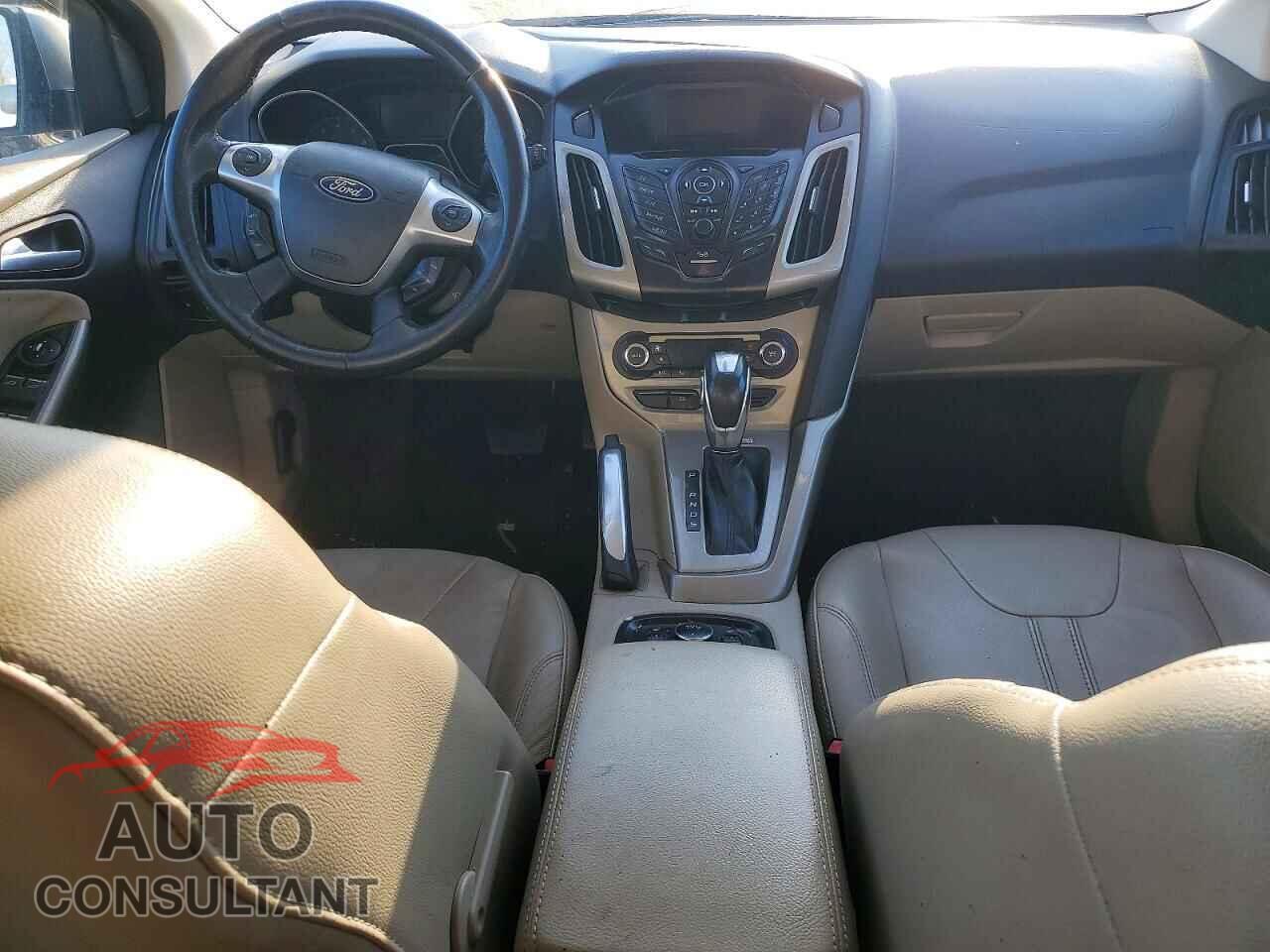 FORD FOCUS 2012 - 1FAHP3M27CL210308