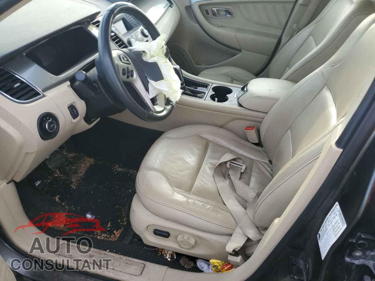 FORD TAURUS 2019 - 1FAHP2E8XKG102401