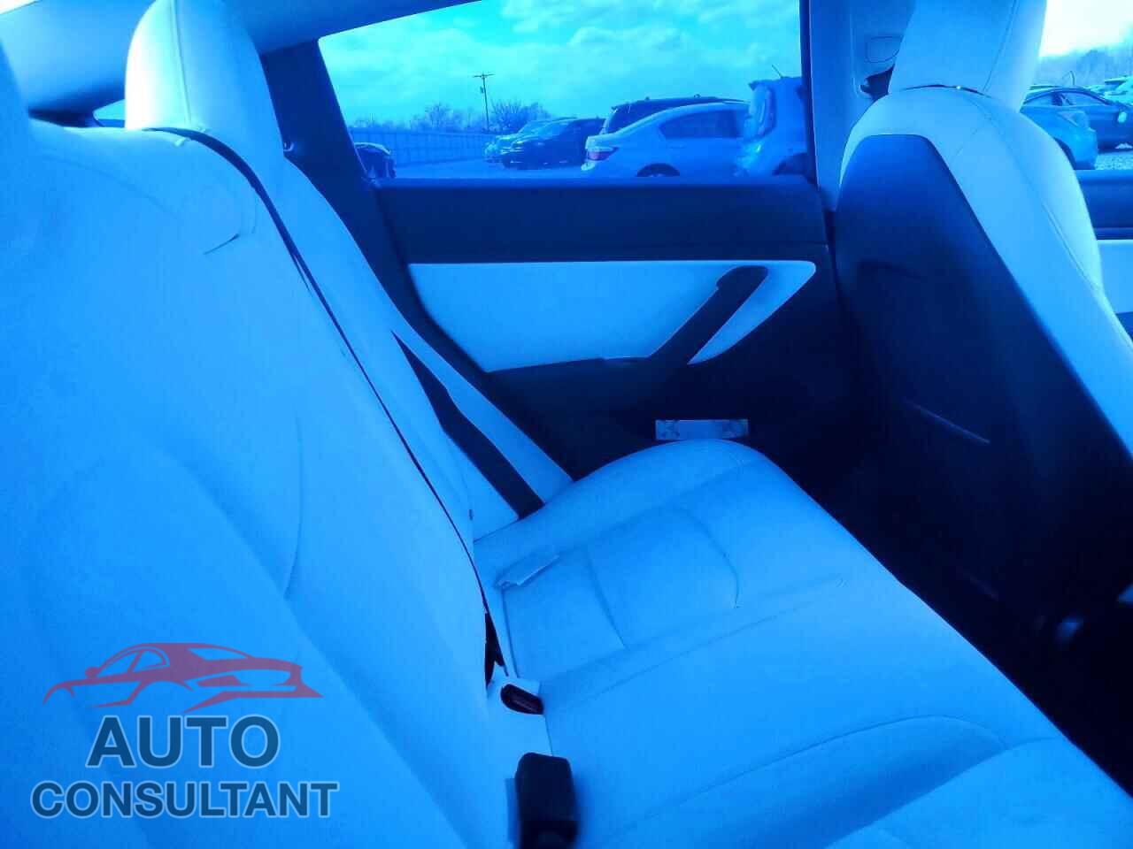TESLA MODEL 3 2018 - 5YJ3E1EB2JF112980