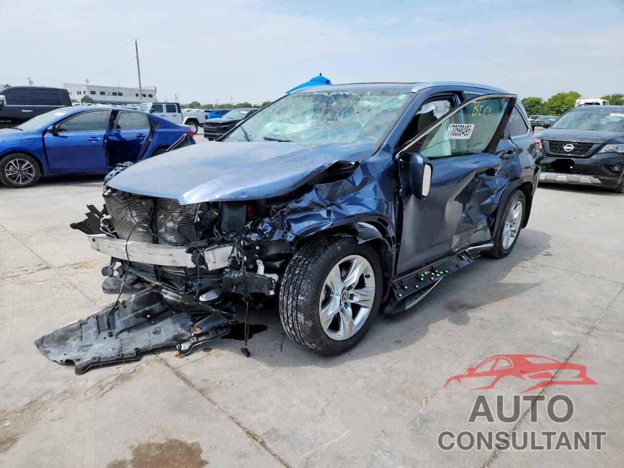 TOYOTA HIGHLANDER 2018 - 5TDYZRFH4JS280868