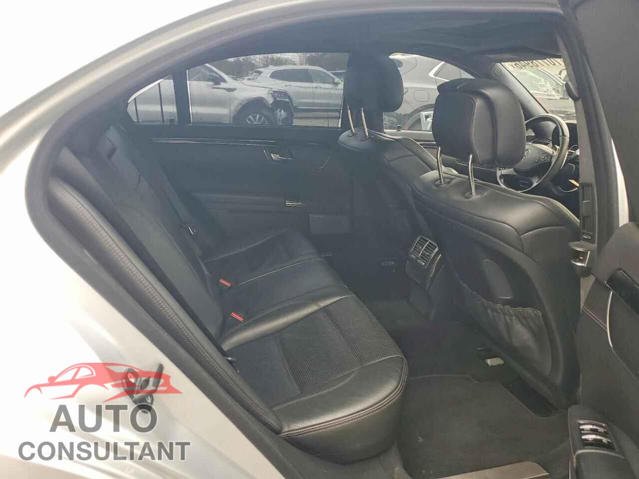 MERCEDES-BENZ S-CLASS 2012 - WDDNG7EB6CA427577