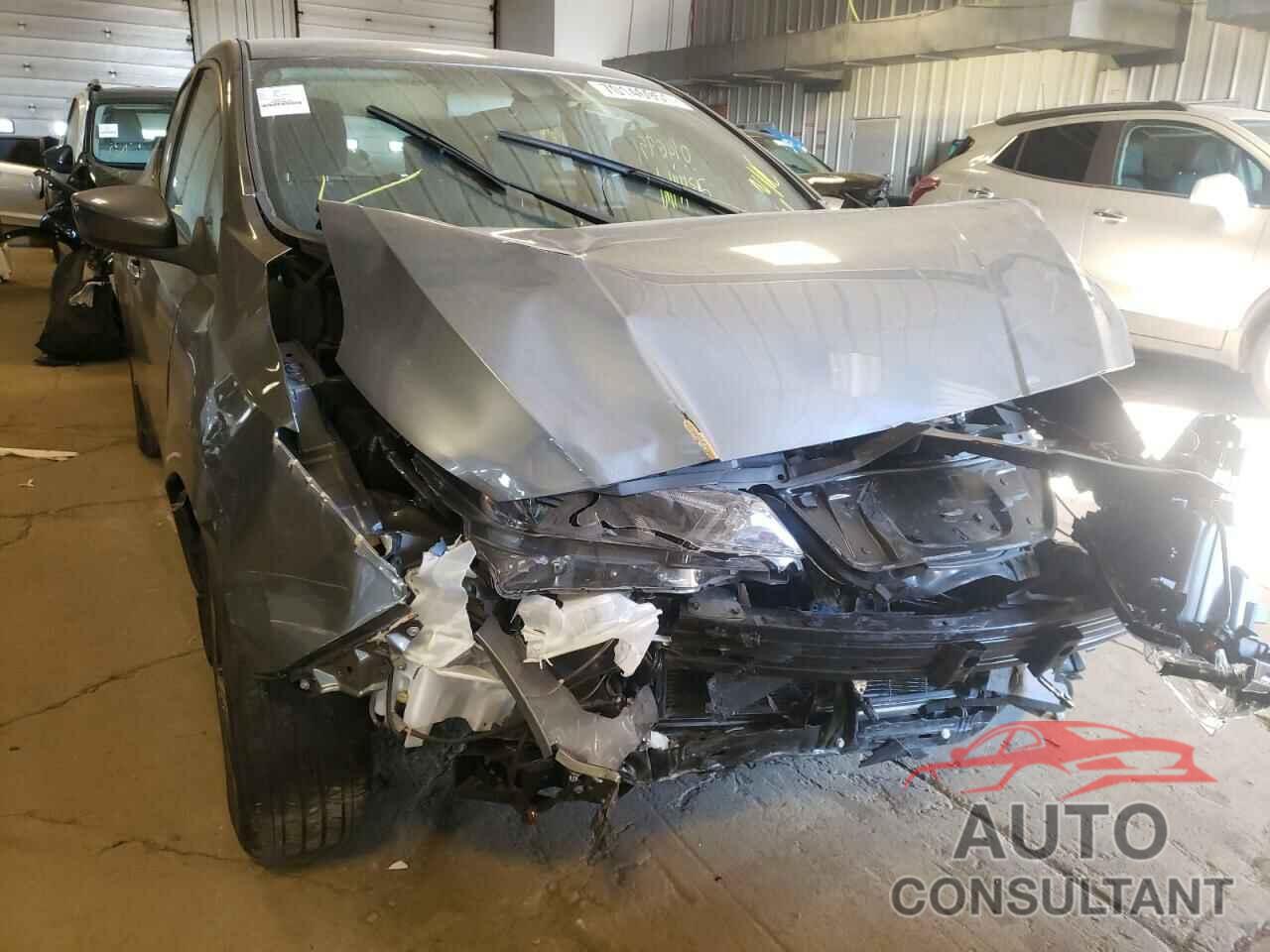 NISSAN LEAF 2018 - 1N4AZ1CP0JC305433