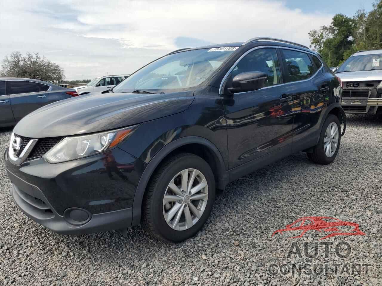 NISSAN ROGUE 2017 - JN1BJ1CP9HW019646