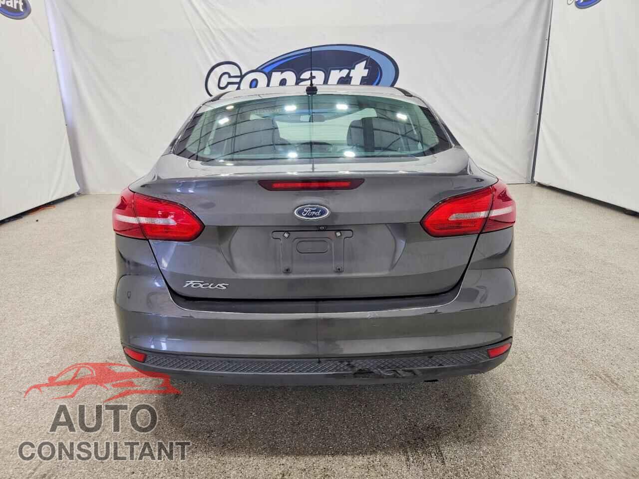 FORD FOCUS 2017 - 1FADP3E24HL235963